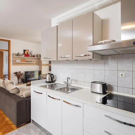 Apartamento Urban Harmony Omiš