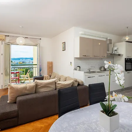 Urban Harmony * 奥米什